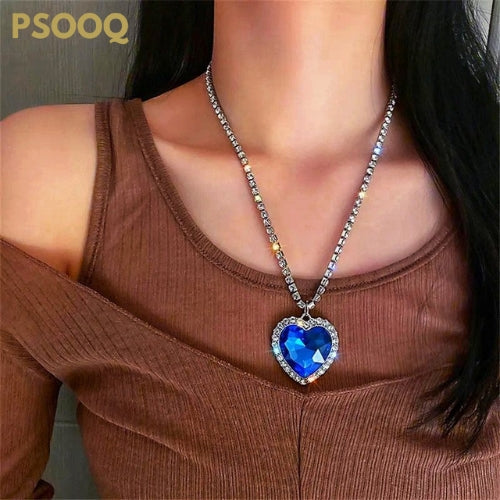 Titanic Heart Of The Ocean Necklace